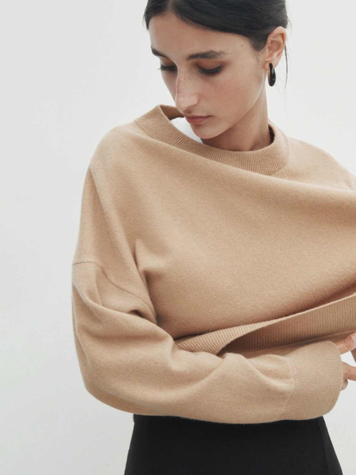 Femyza Round Neck Shawl Sweater