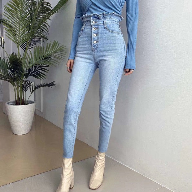 Femyza High-Waisted Cropped Jeans